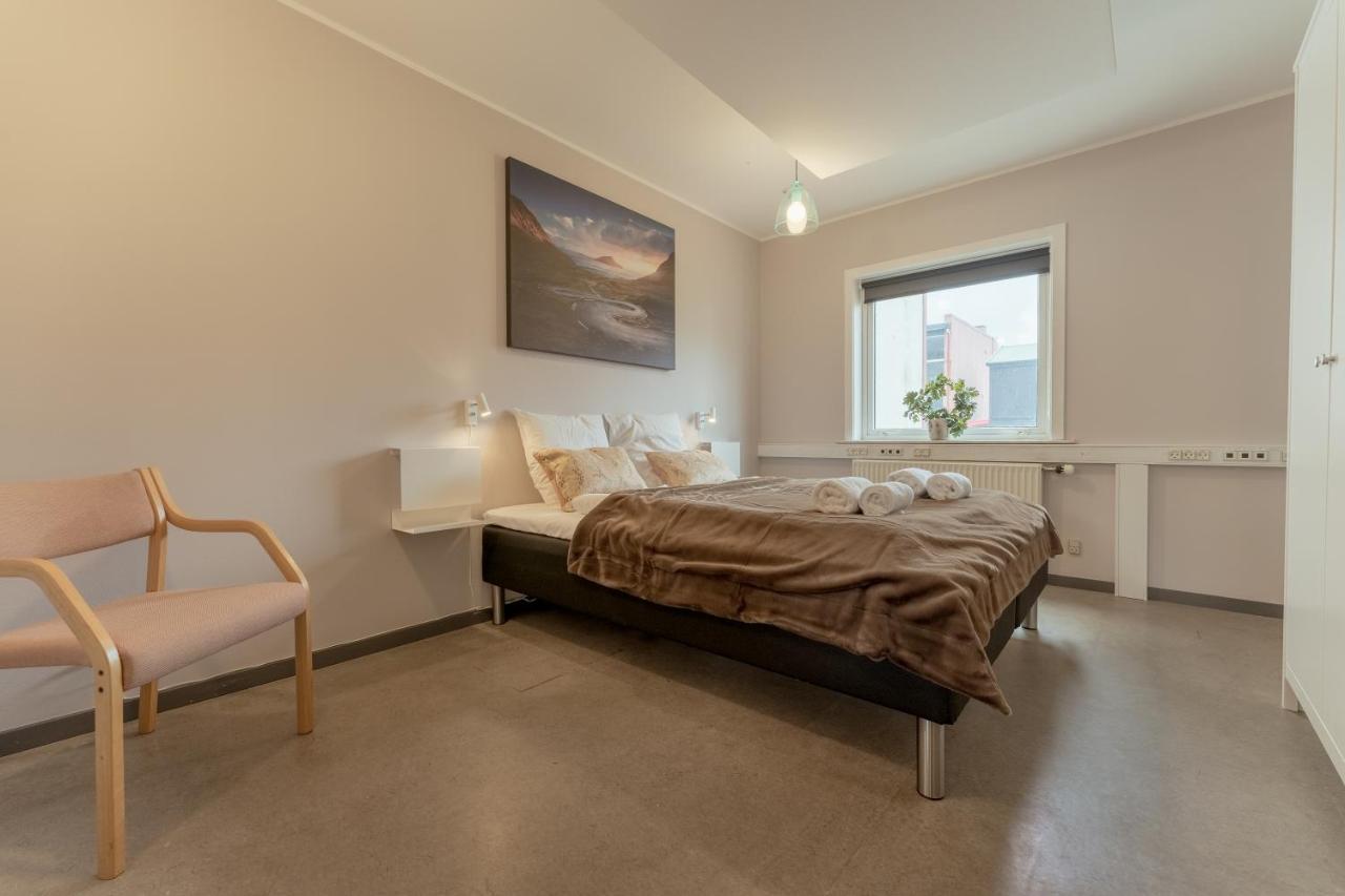 Torsgota Guesthouse - In The Heart Of Torshavn Exterior photo